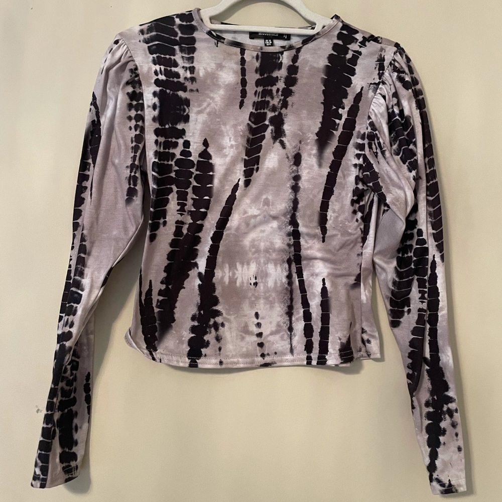 COPY - MISSGUIDED- long sleeve ruched sleeve top